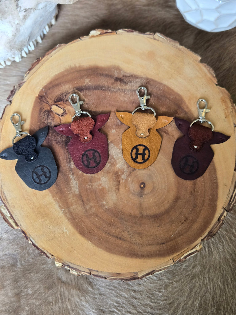 Grassfed Leather Cow Keychain – White Oak Pastures