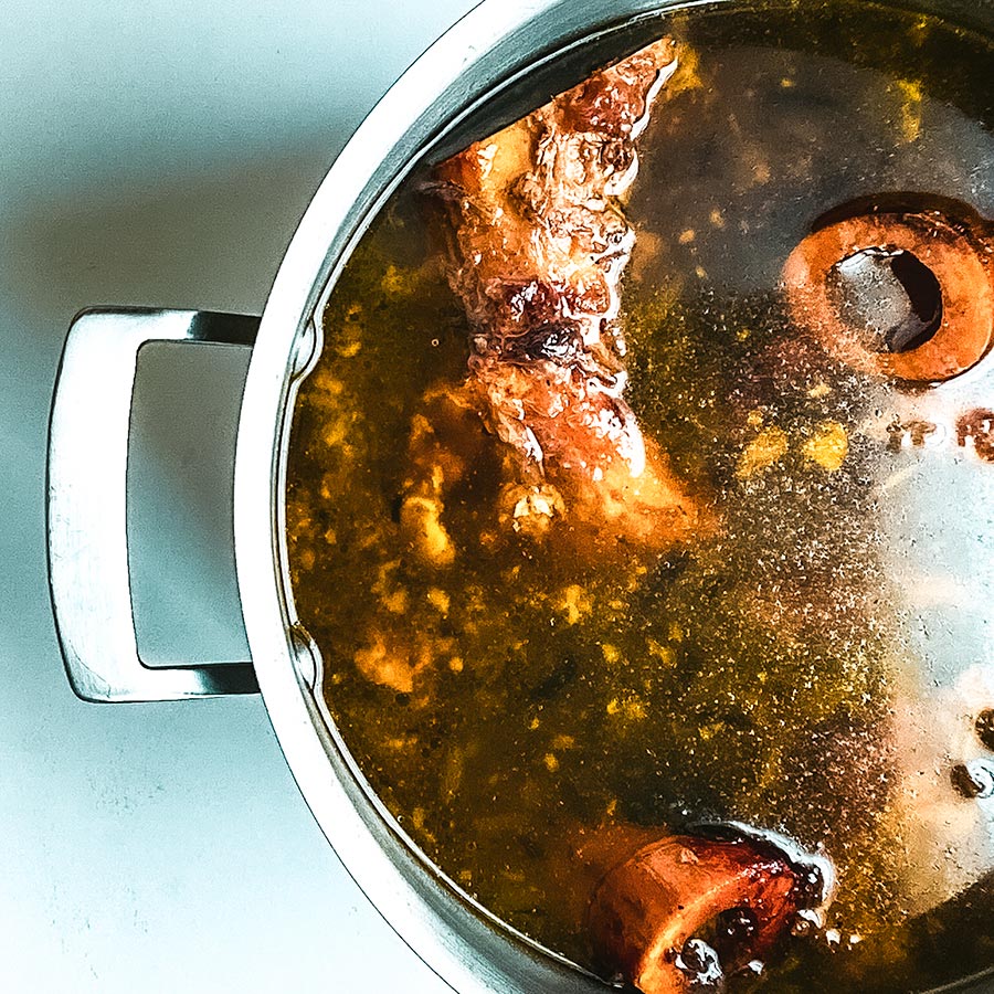 Buy Grassfed Beef Bone Broth – White Oak Pastures